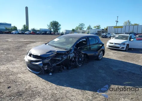 2021 Toyota Corolla Se из США, поврежденный, VIN JTND4MBE8M3139153